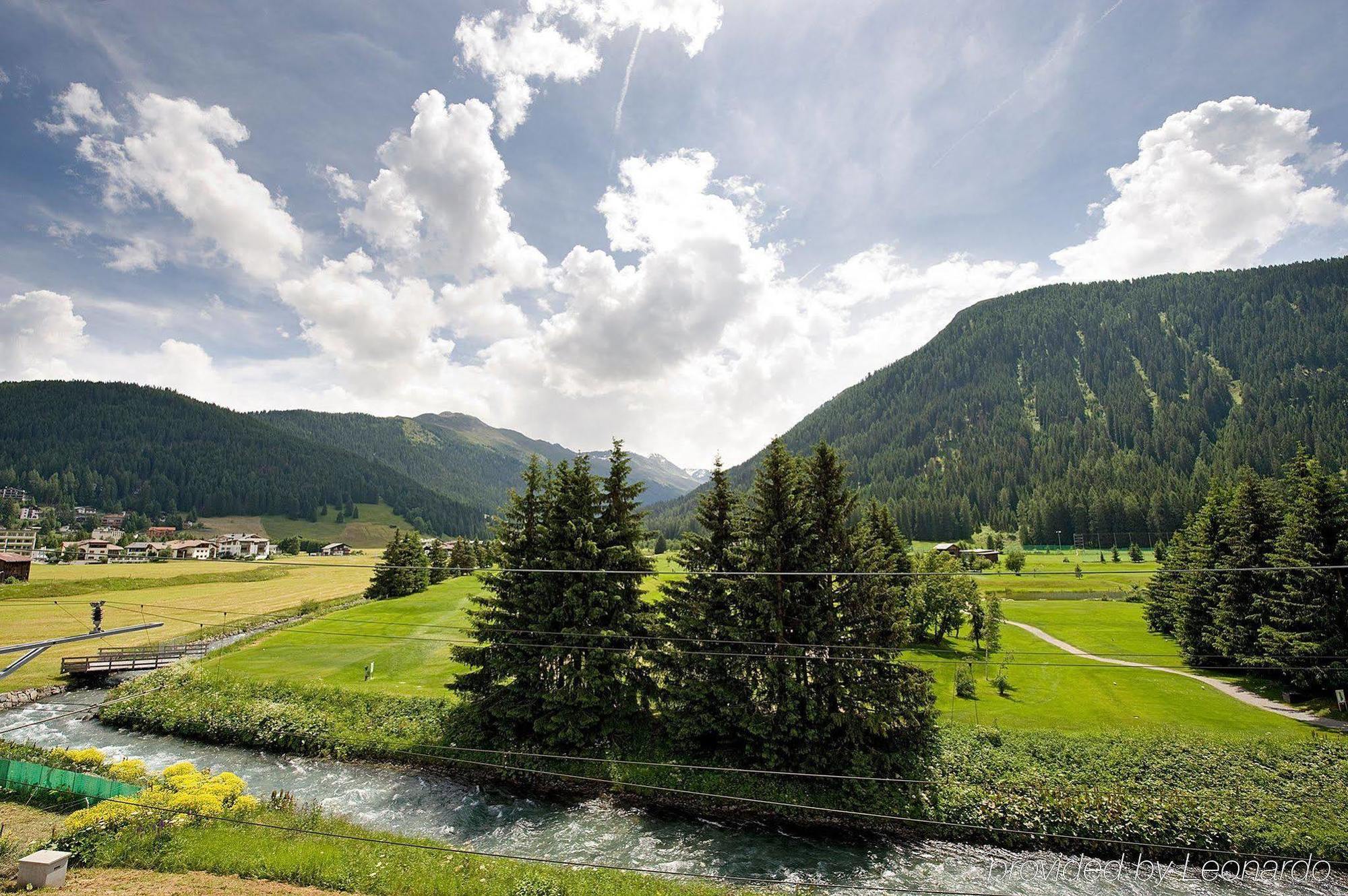 Hotel Cresta Sun Davos Esterno foto